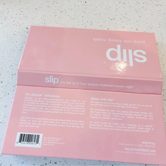 Slip Silk Eye Mask in Soft Pink - Picture 4 of 4